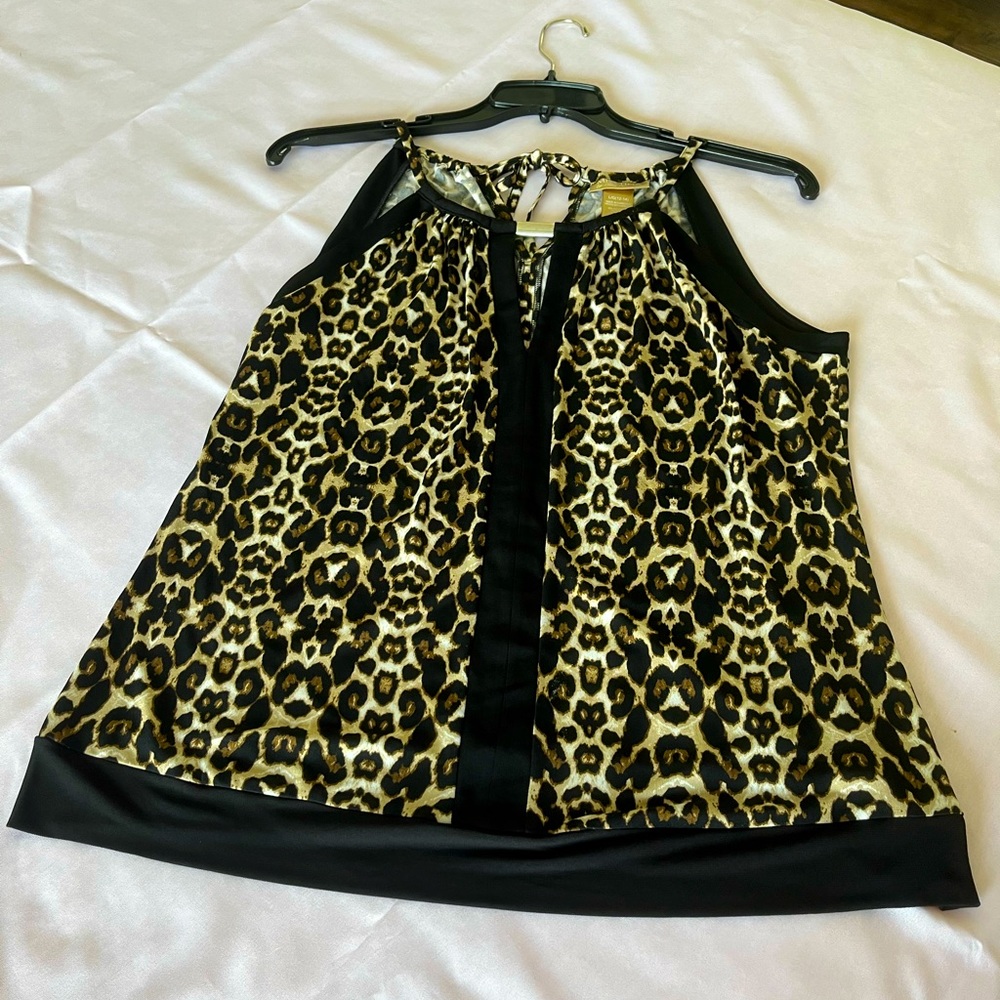 Women’s sleeveless leopard print top - Size L